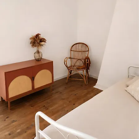 Apartment De 55m2 Pour 2 A 3 Personnes, Au Coeur De La Bastide, Draps, Serviettes, Wifi, Clim Et Inclus Vianne