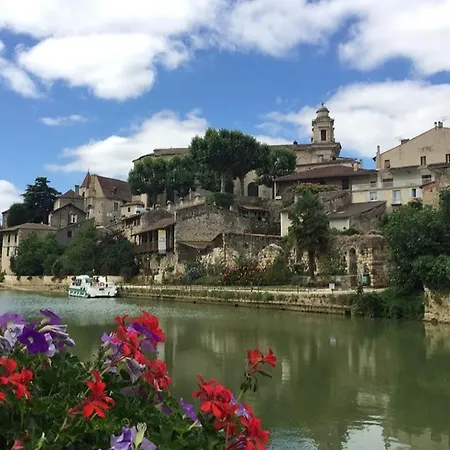 De 55m2 Pour 2 A 3 Personnes, Au Coeur De La Bastide, Draps, Serviettes, Wifi, Clim Et Inclus Apartment Vianne