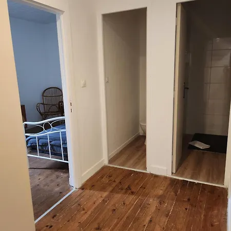 De 55m2 Pour 2 A 3 Personnes, Au Coeur De La Bastide, Draps, Serviettes, Wifi, Clim Et Inclus Apartment *